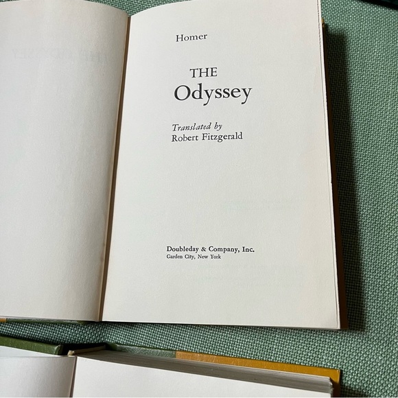 Rare vintage hardcover set of The Odyssey and the Iliad by doubleday - Picture 11 of 12